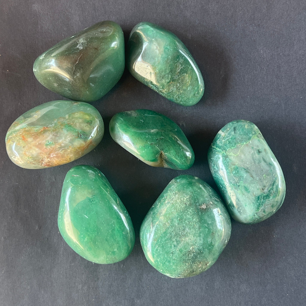 Calcedonie verde (mtrolit) piatra rulata mini, pietre semipretioase - druzy.ro 8 
