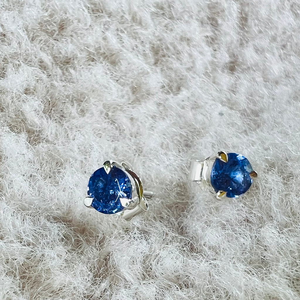 Cercei stud tanzanit din argint 5 mm, druzy.ro, pietre semipretioase 1
