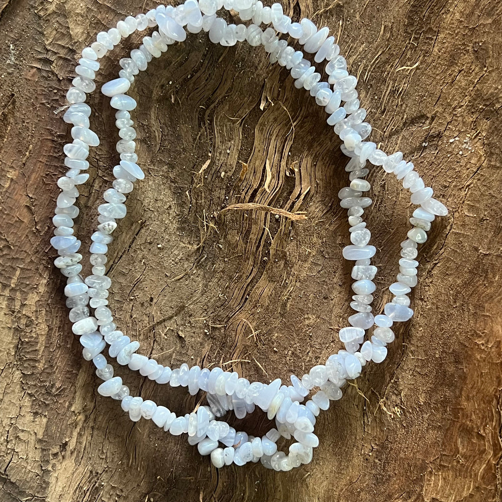Colier lung chipsuri calcedonie albastra, druzy.ro, pietre semipretioase 2