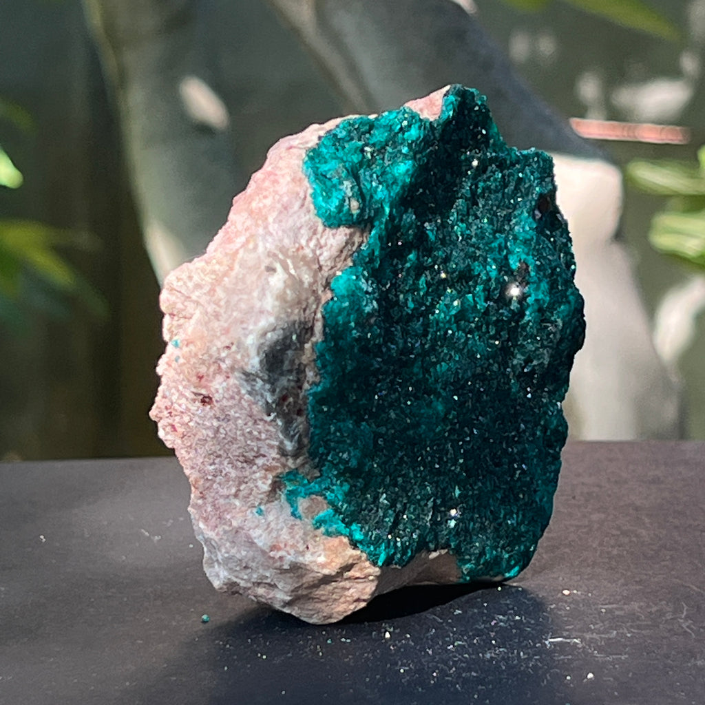 Dioptaz cluster din Congo model 44, pietre semipretioase - druzy.ro 5 