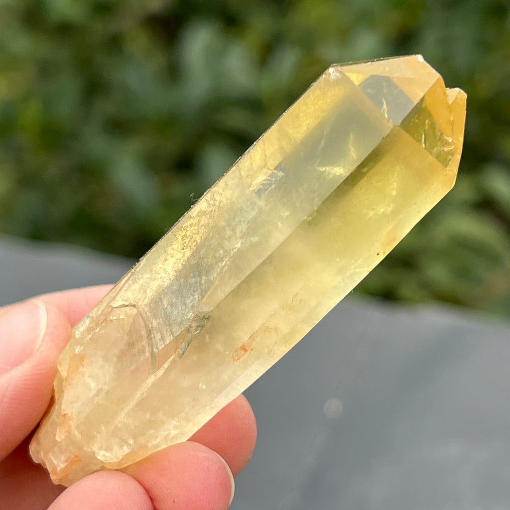 Varf citrin mina Luena, Congo model 26, pietre semipretioase - druzy.ro 2 