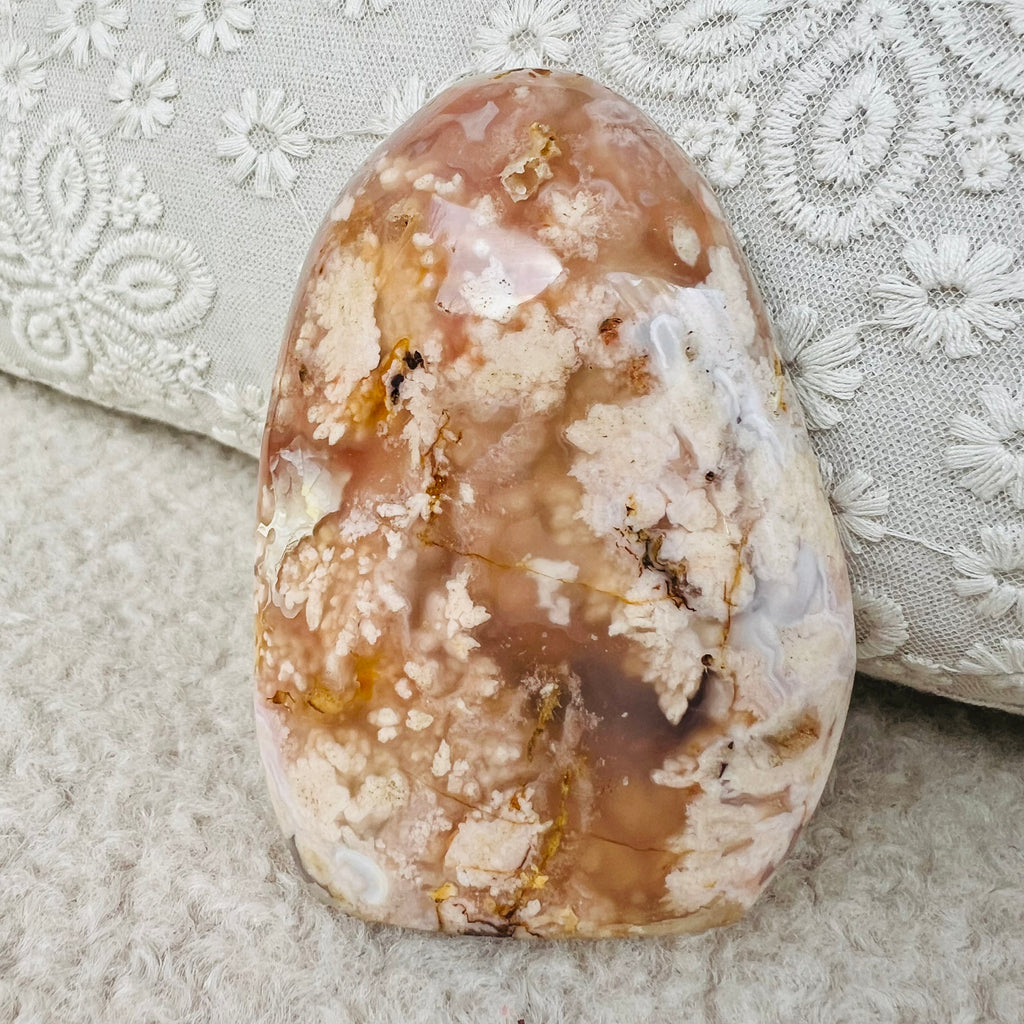 Agat coral floare structura forma libera model 7, druzy.ro, cristale 1