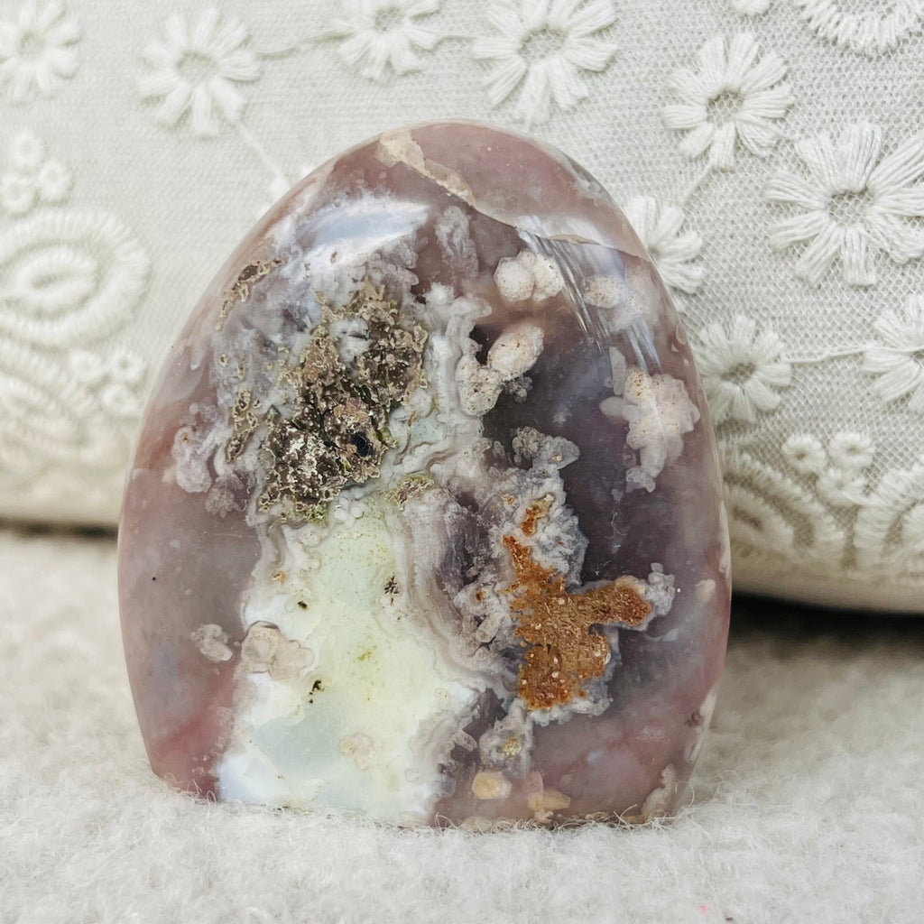 Agat coral floare din Madagascar model 2, druzy.ro, cristale 2