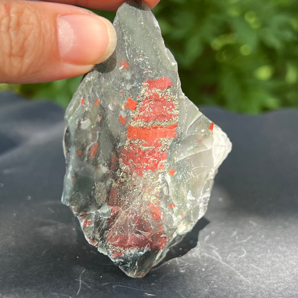 Seftonit piatra sangelui bruta model 7, pietre semipretioase - druzy.ro 2