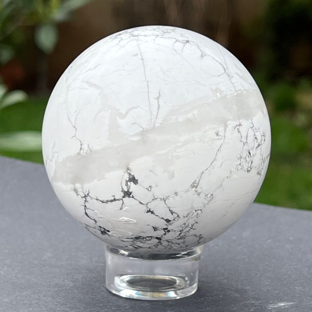 Sfera howlit alb model L4, pietre semipretioase - druzy.ro 4 
