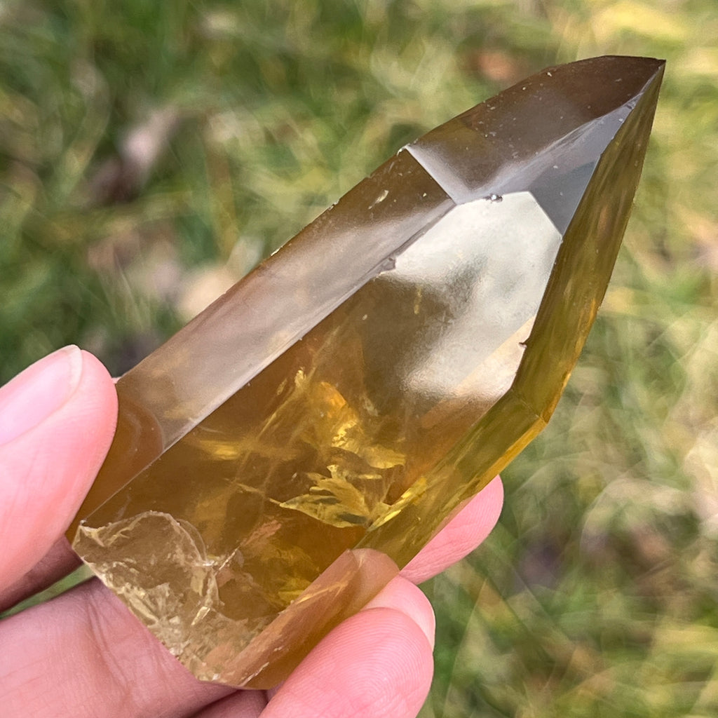 Obelisc citrin Brazilia calitate Extra AAA model 4, pietre semipretioase - druzy.ro 18 