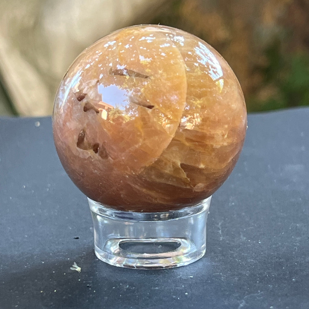 Piatra lunii somon piersica sfera model 6, druzy.ro, pietre semipretioase 1
