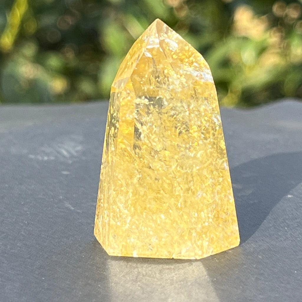 Obelisc citrin Brazilia calitate AAA model 6, pietre semipretioase - druzy.ro 1 