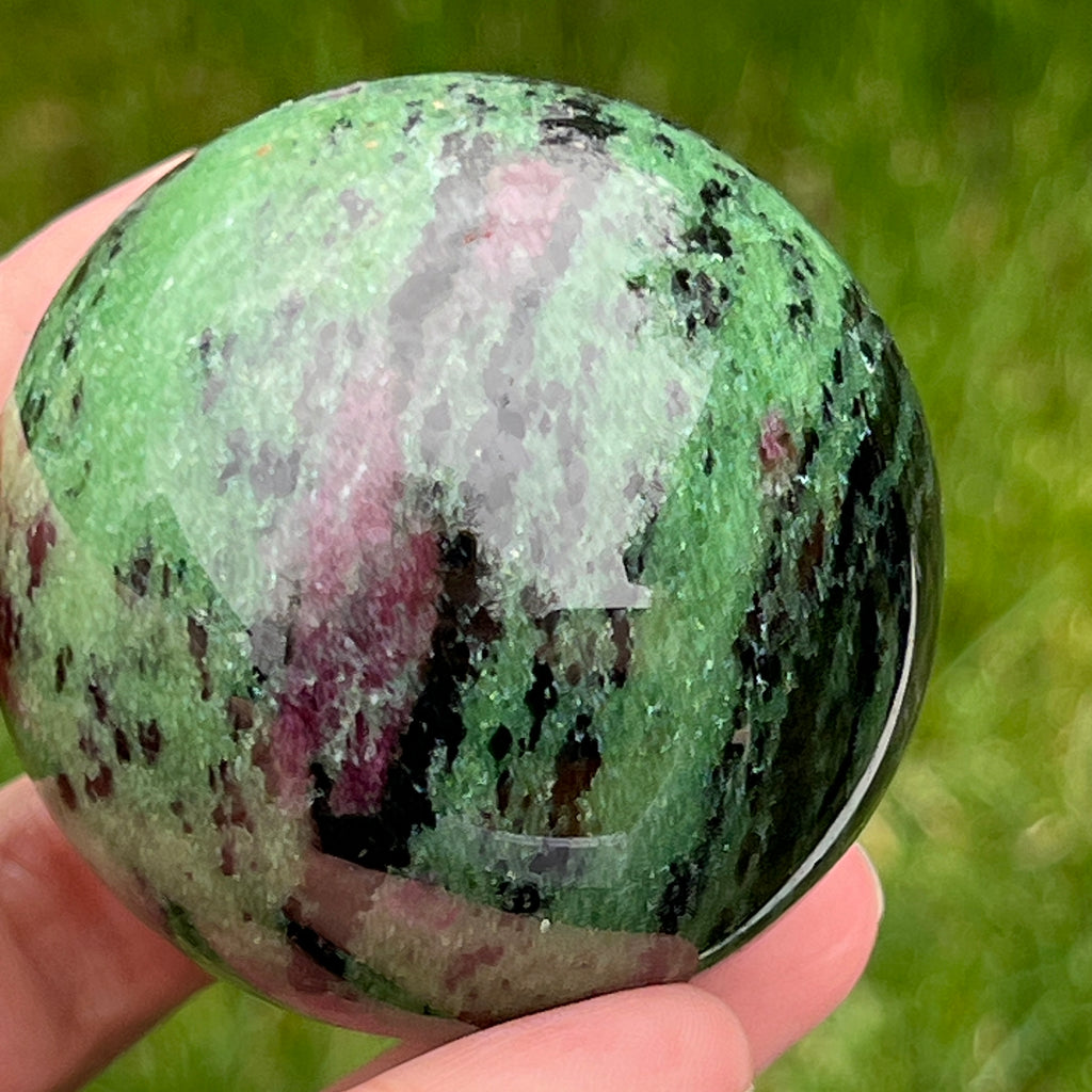 Sfera rubin in zoisit model 3, pietre semipretioase - druzy.ro 8 