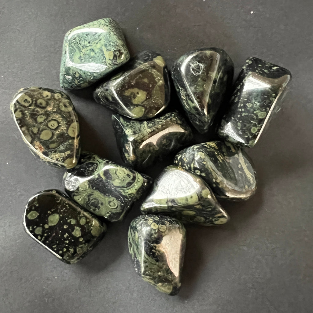 Piatra rulata jasp kambaba L, pietre semipretioase - druzy.ro 3 