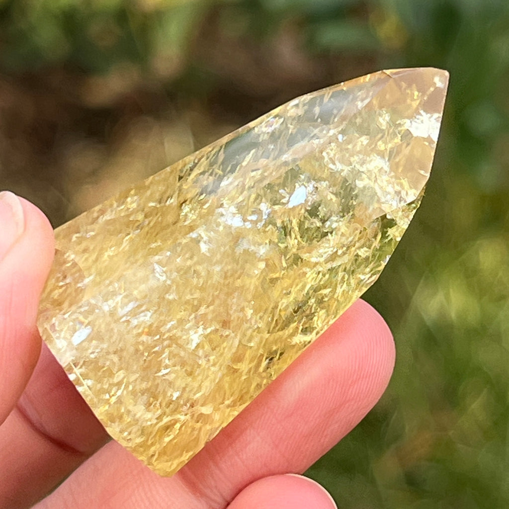 Obelisc citrin Brazilia calitate AAA model 6, pietre semipretioase - druzy.ro 15 