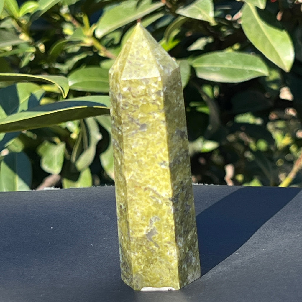 Obelisc epidot model 1, pietre semipretioase - druzy.ro 2 