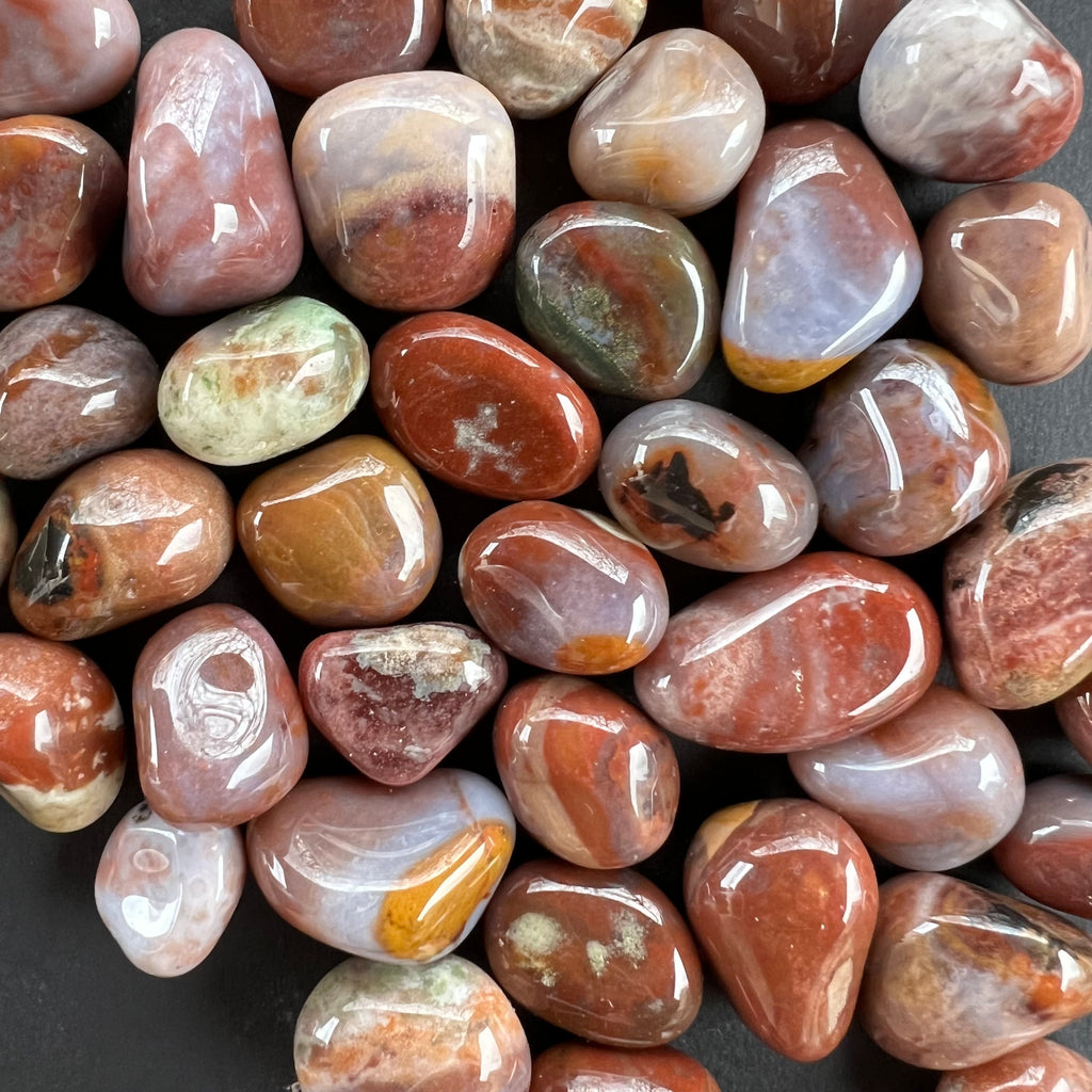 Sardonix piatra curajului si protectiei, piatra rulata, m2, rosu, druzy.ro, cristale 2