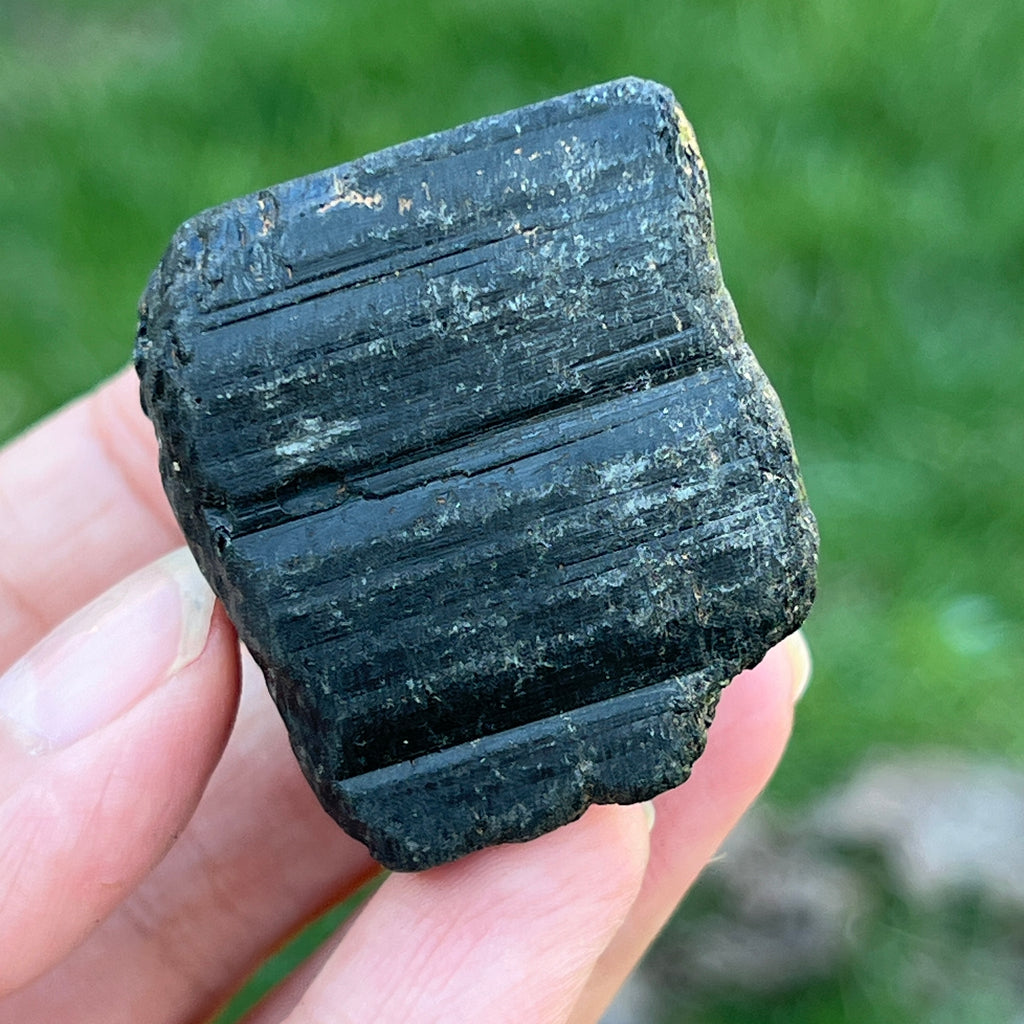 Turmalina neagra piatra bruta L10, pietre semipretioase - druzy.ro 4 