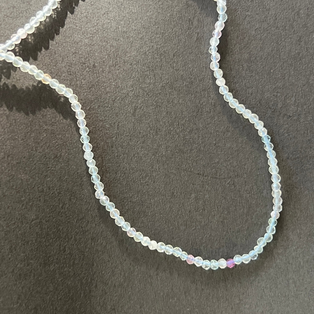 Colier fluorit sfere 2-3 mm, pietre semipretioase - druzy.ro 2 