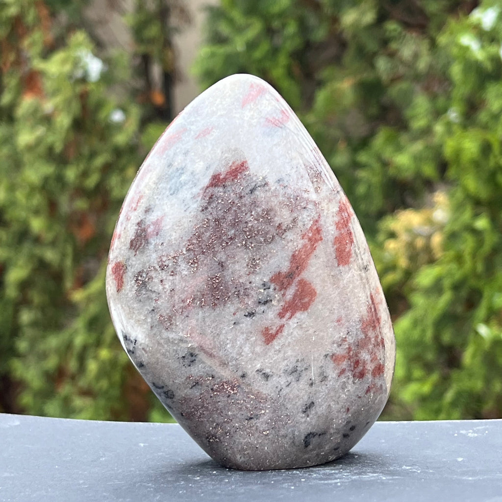 Piatra soarelui in jasp forma libera model 2 din Madagascar, druzy.ro, cristale 4