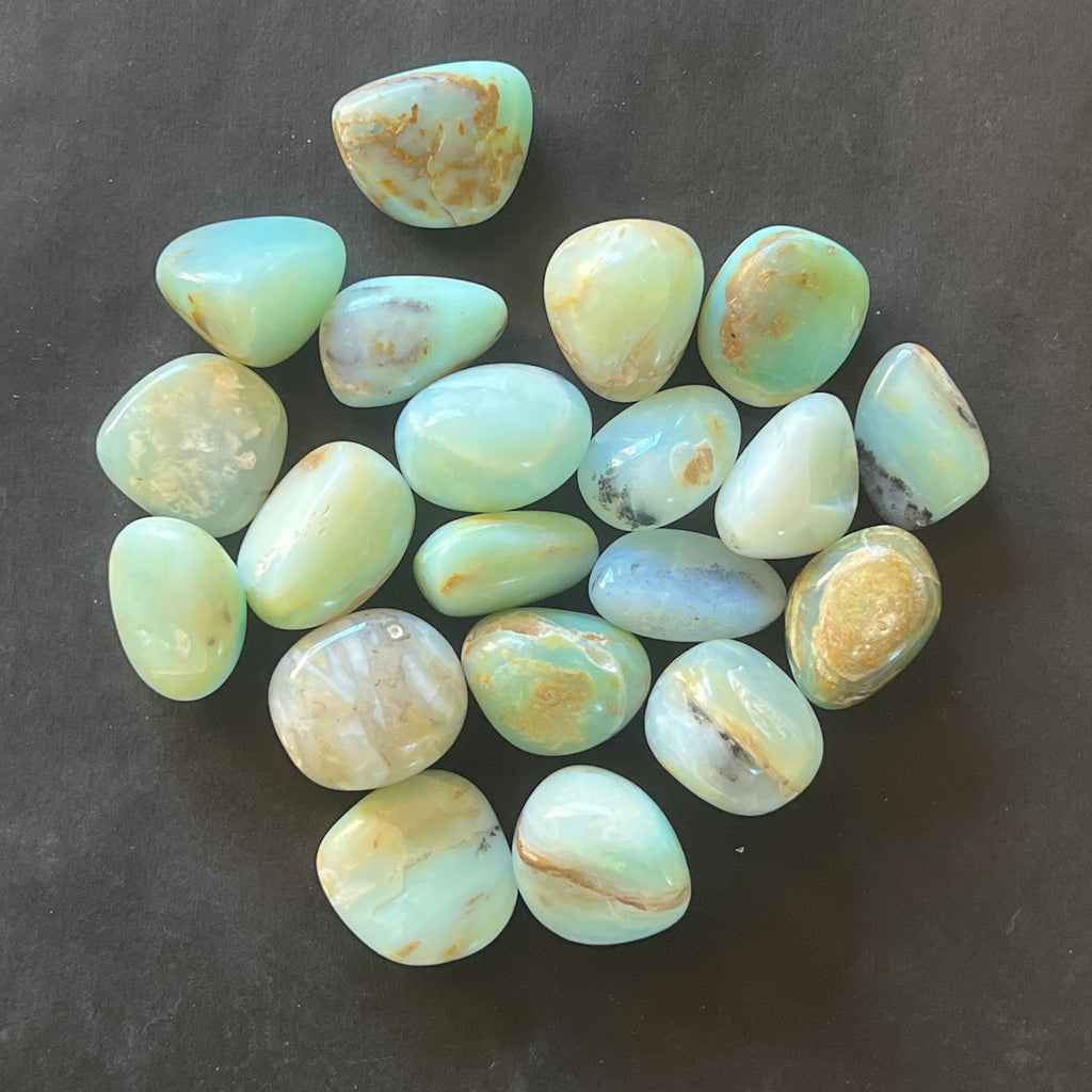 Opal albastru piatra rulata mini, druzy.ro, cristale 1