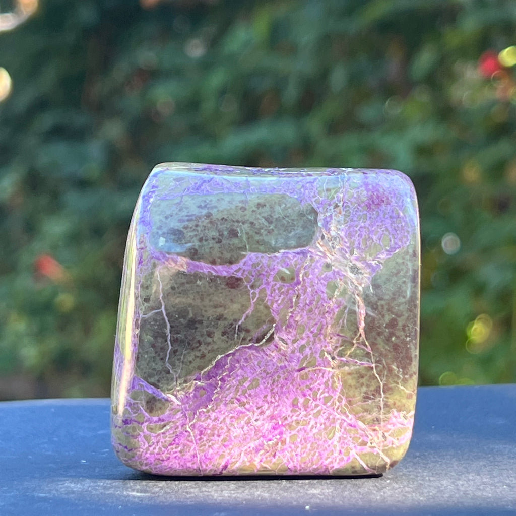 Stichtit in serpentin structura forma libera model 9, druzy.ro, cristale 1