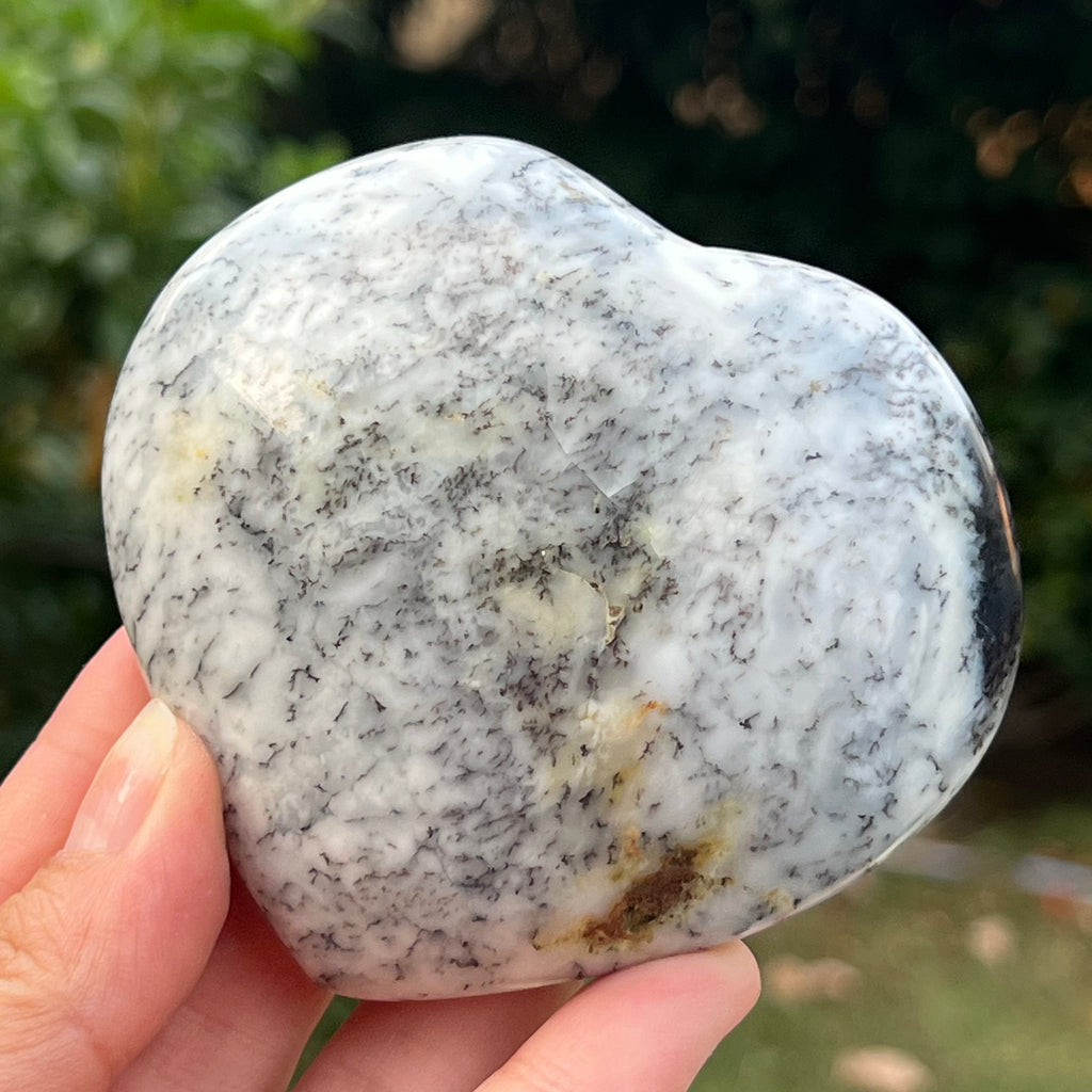 Opal alb inima m3, druzy.ro, cristale 10