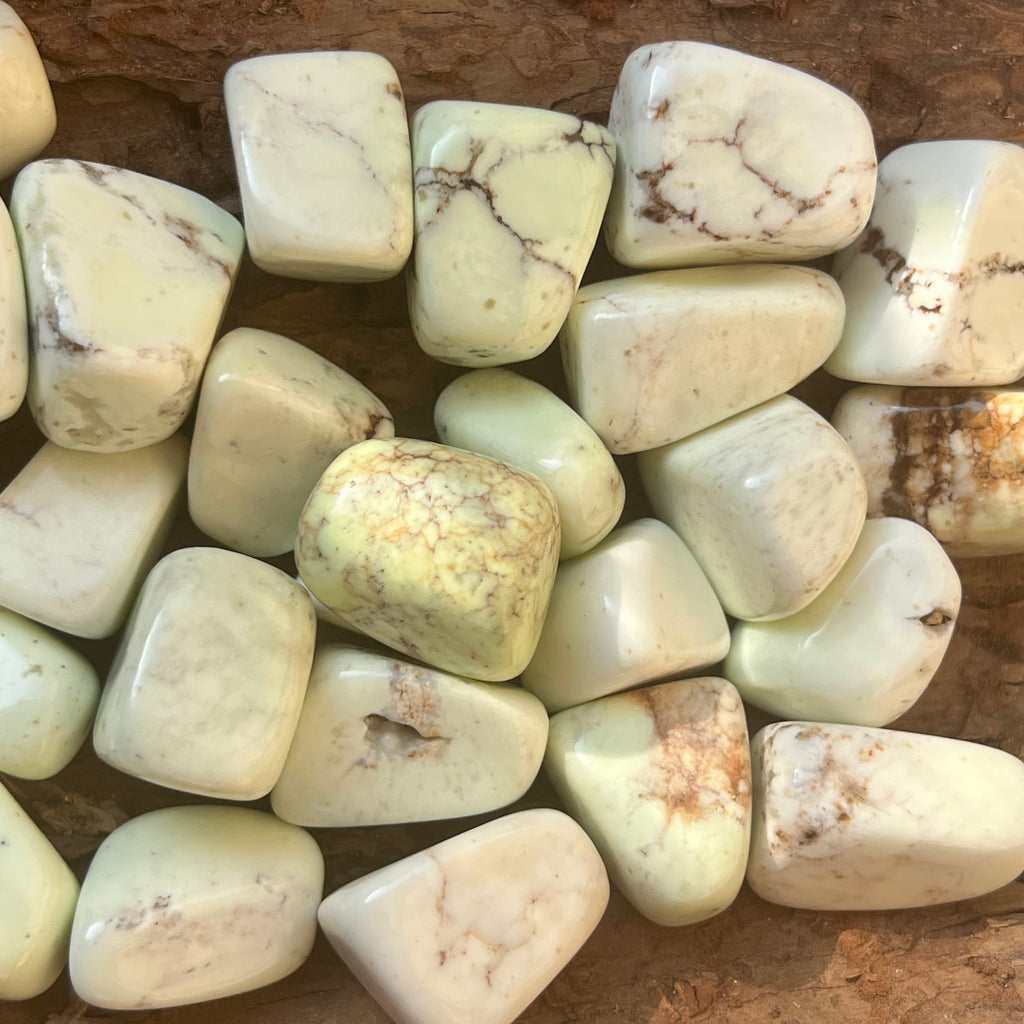 Crisopraz lamaie piatra rulata mini, druzy.ro, cristale 2