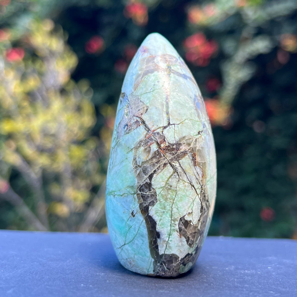 Piatra lunii cu garnierit structura forma libera m4, druzy.ro, cristale 3