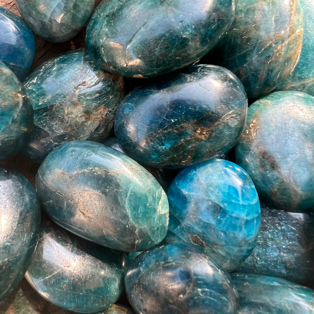 Piatra rulata mini apatit, druzy.ro, cristale 2