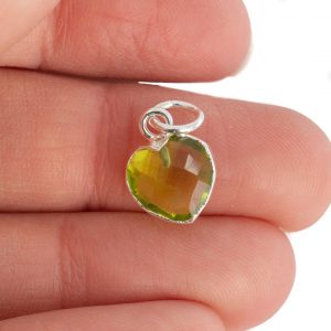 Pandantiv inima peridot 1 cm, argint, piatra lunii august, birthstone, pietre semipretioase - druzy.ro 2 