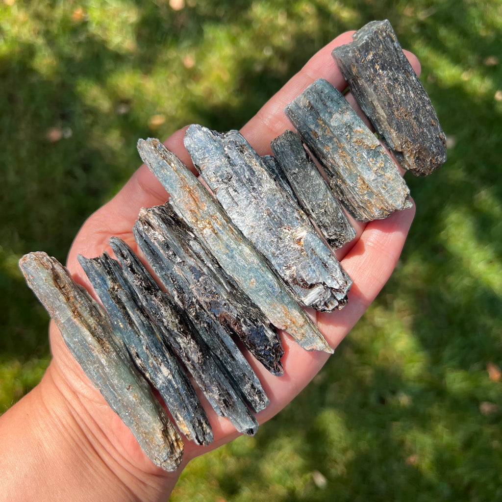 Kianit albastru (Cianit) piatra bruta, druzy.ro, cristale 3
