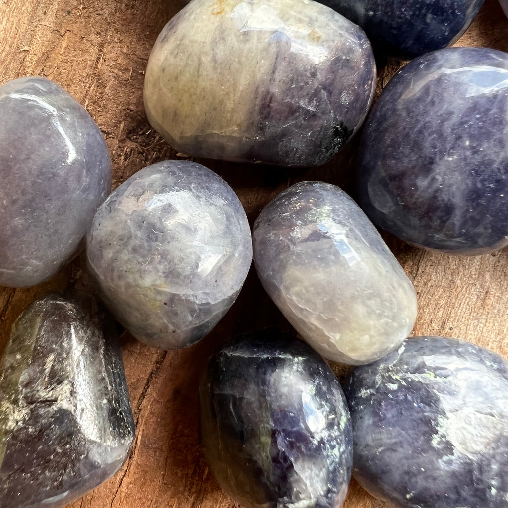Iolit piatra rulata mini, druzy.ro, cristale 2