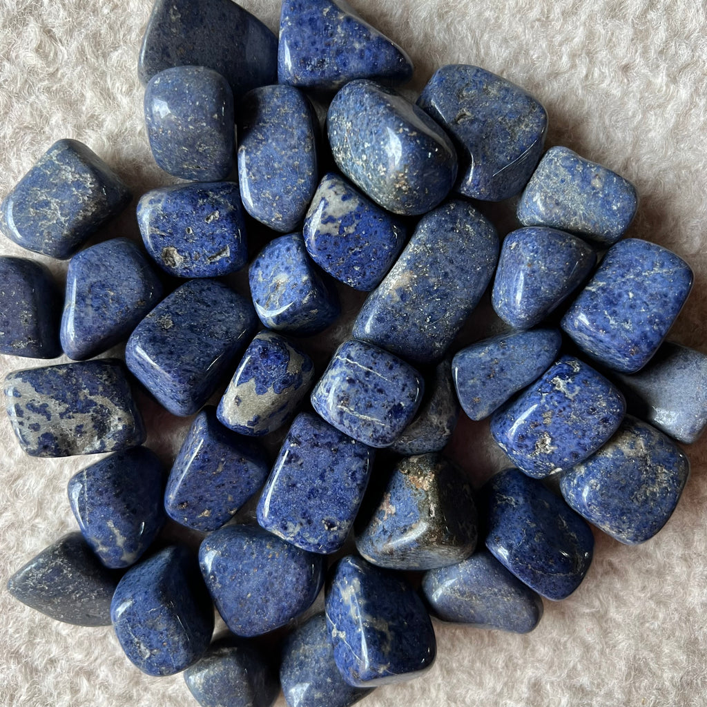 Dumortierit piatra rulata, druzy.ro, cristale 2