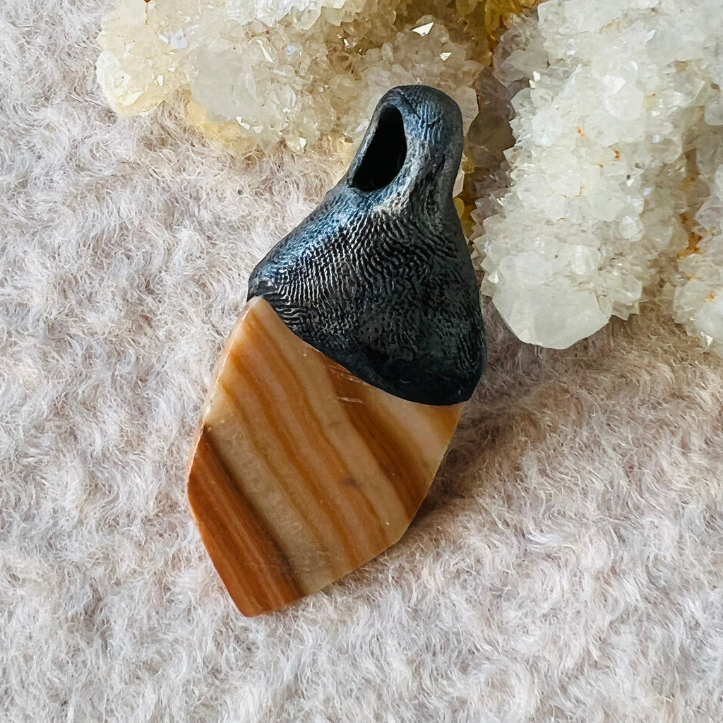Pandantiv aragonit somon Jaguar m1, druzy.ro, cristale 5