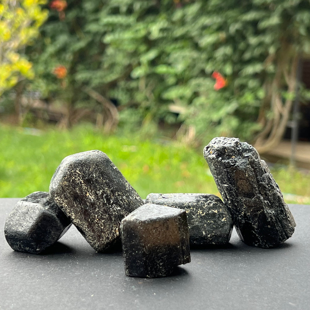 Turmalina neagra bruta, druzy.ro, cristale 4