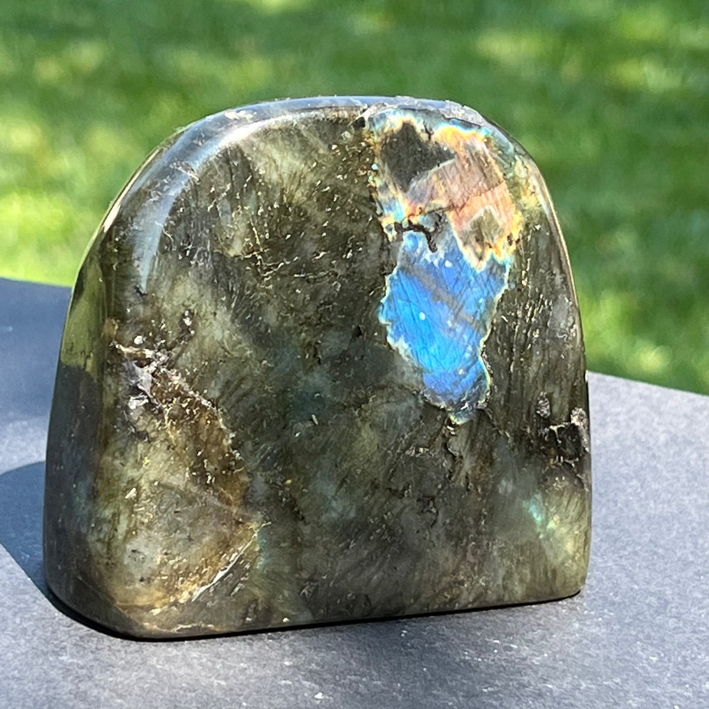 Labradorit structura forma libera m1, druzy.ro, cristale 1