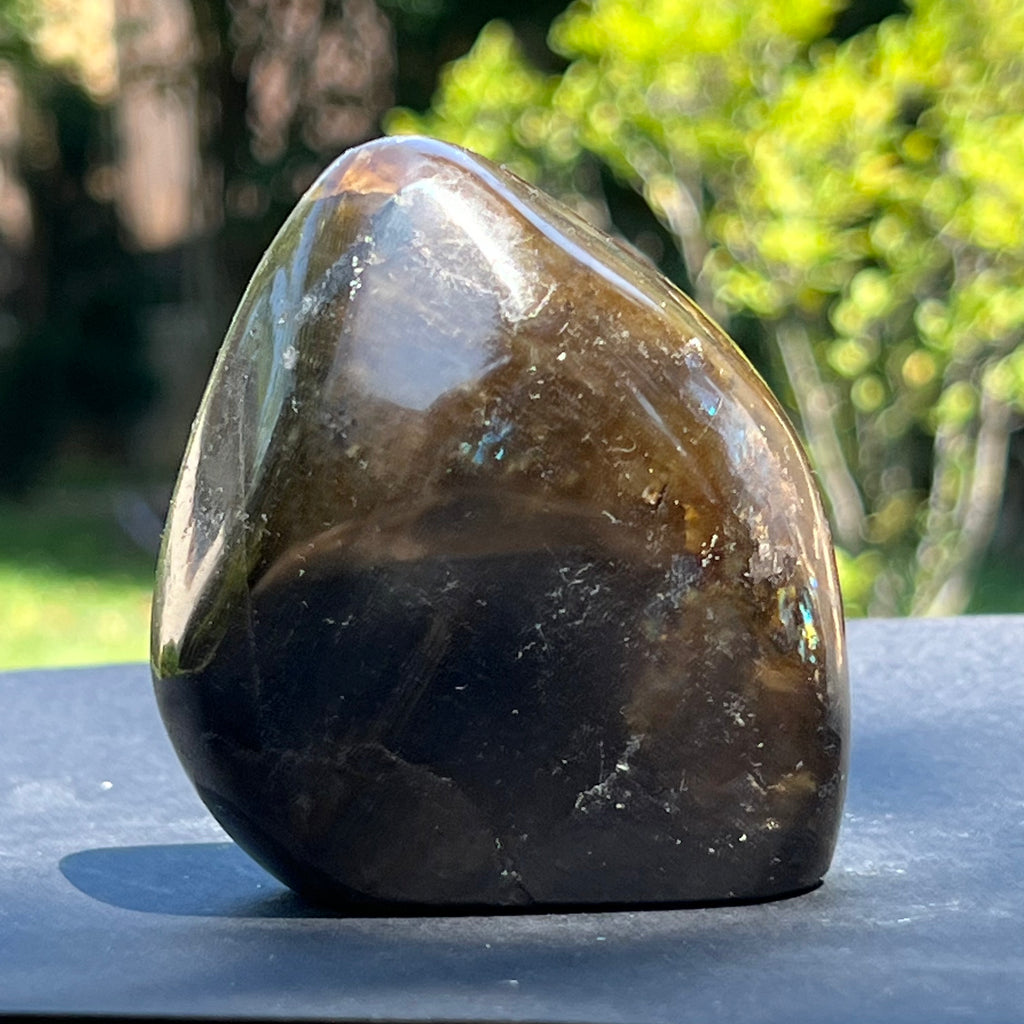 Labradorit structura forma libera m6, druzy.ro, cristale 3
