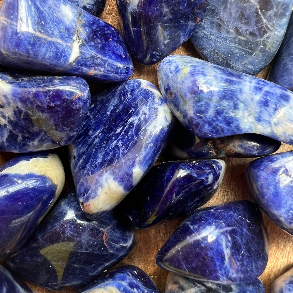 Sodalit piatra rulata mini, druzy.ro, cristale 1