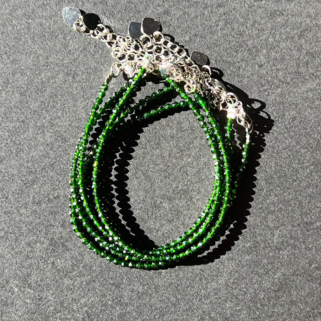 Bratara nisipit (Sandstone) verde 2 mm, pietre semipretioase, DRUZY.RO 2