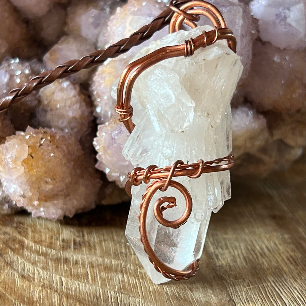 Colier pandantiv cluster cuart incolor in cupru/artistic wire m2, druzy.ro, cristale 1
