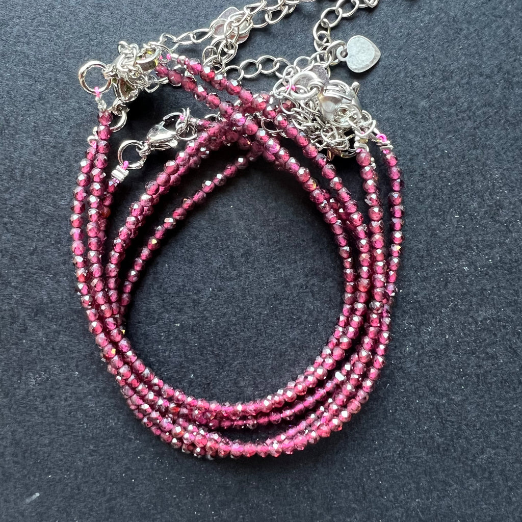 Bratara granat 2 mm reglabila m1, pietre semipretioase, DRUZY.RO 1