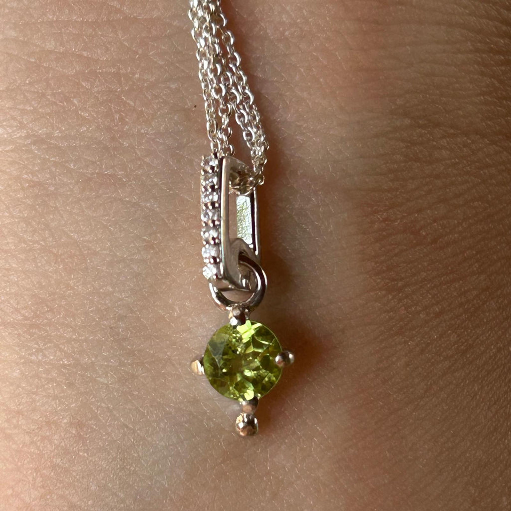 Pandantiv peridot din argint | Model 3, pietre semipretioase - druzy.ro 1 