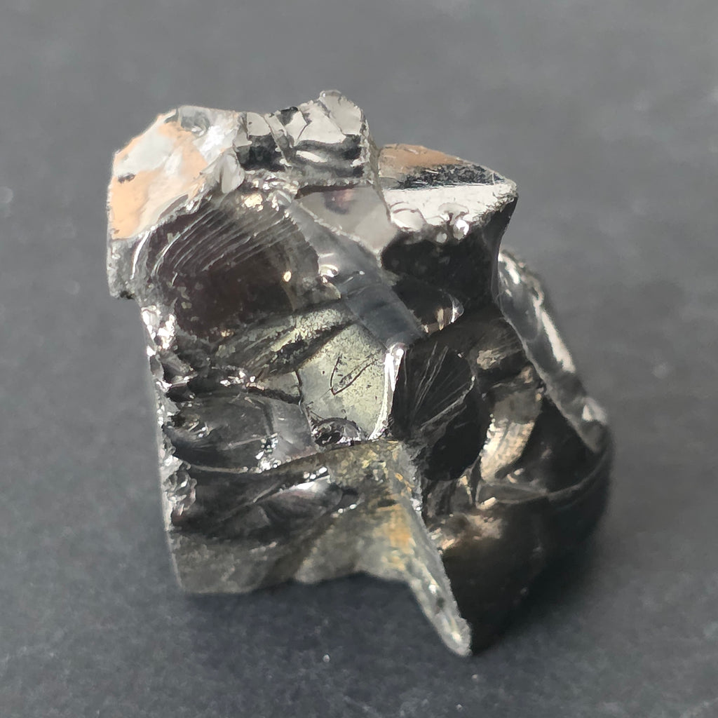 Shungit cristalizat Elite (Nobil) model 16, pietre semipretioase - druzy.ro 3 