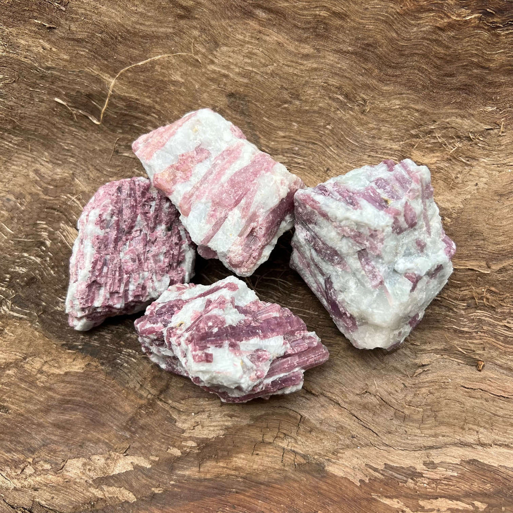 Turmalina roz bruta, druzy.ro, cristale 2