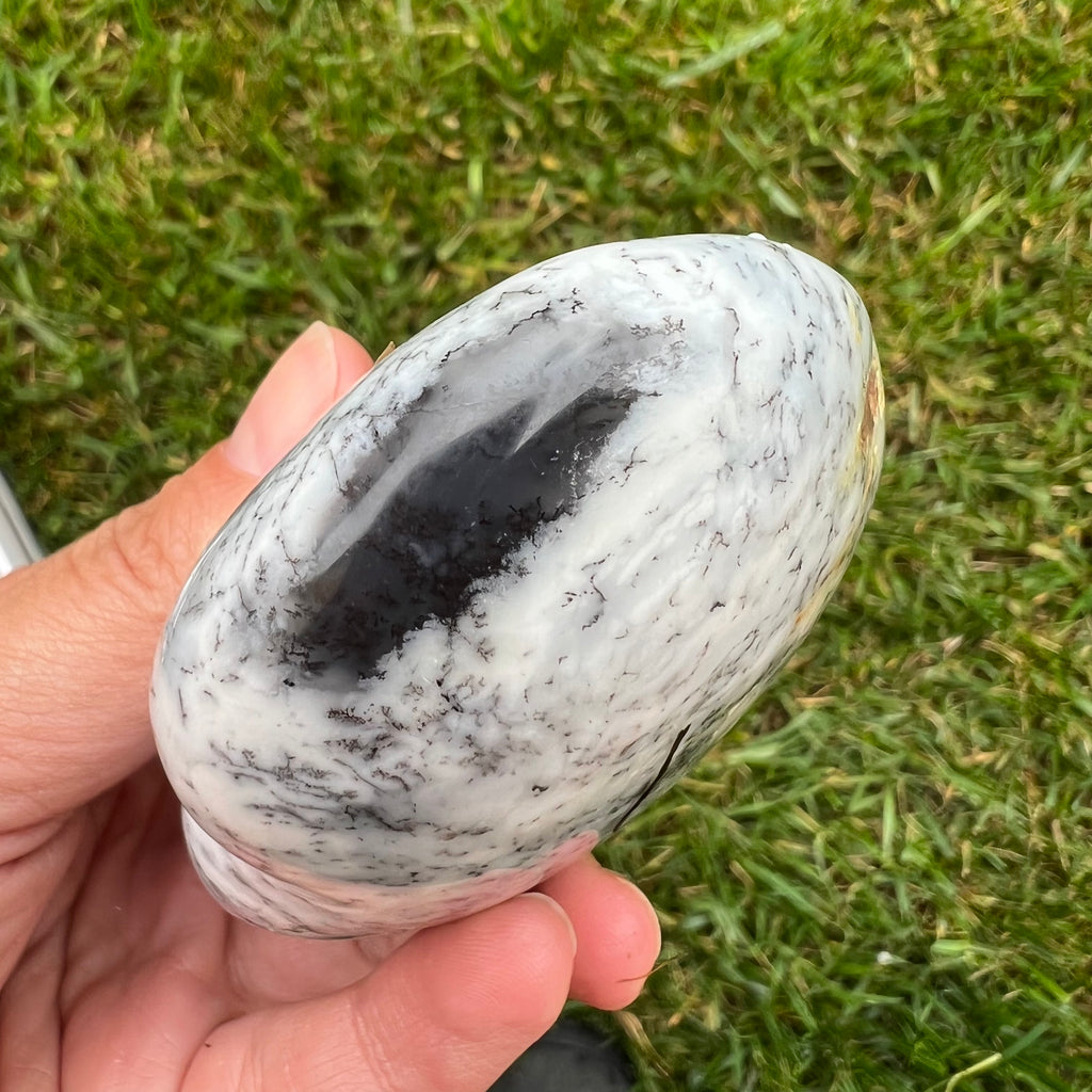 Opal alb inima m3, druzy.ro, cristale 8