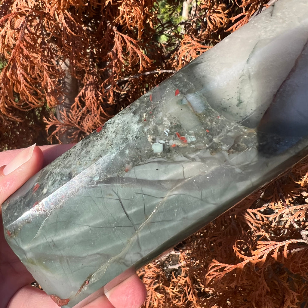 Turn obelisc jasp piatra sangelui/seftonit m3, druzy.ro, cristale 5