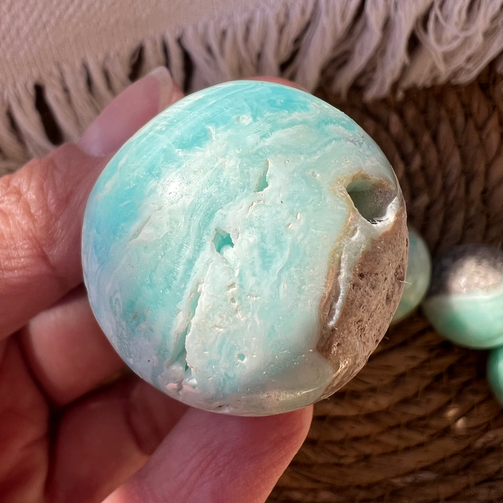 Sfera aragonit albastru m3, druzy.ro, cristale 1