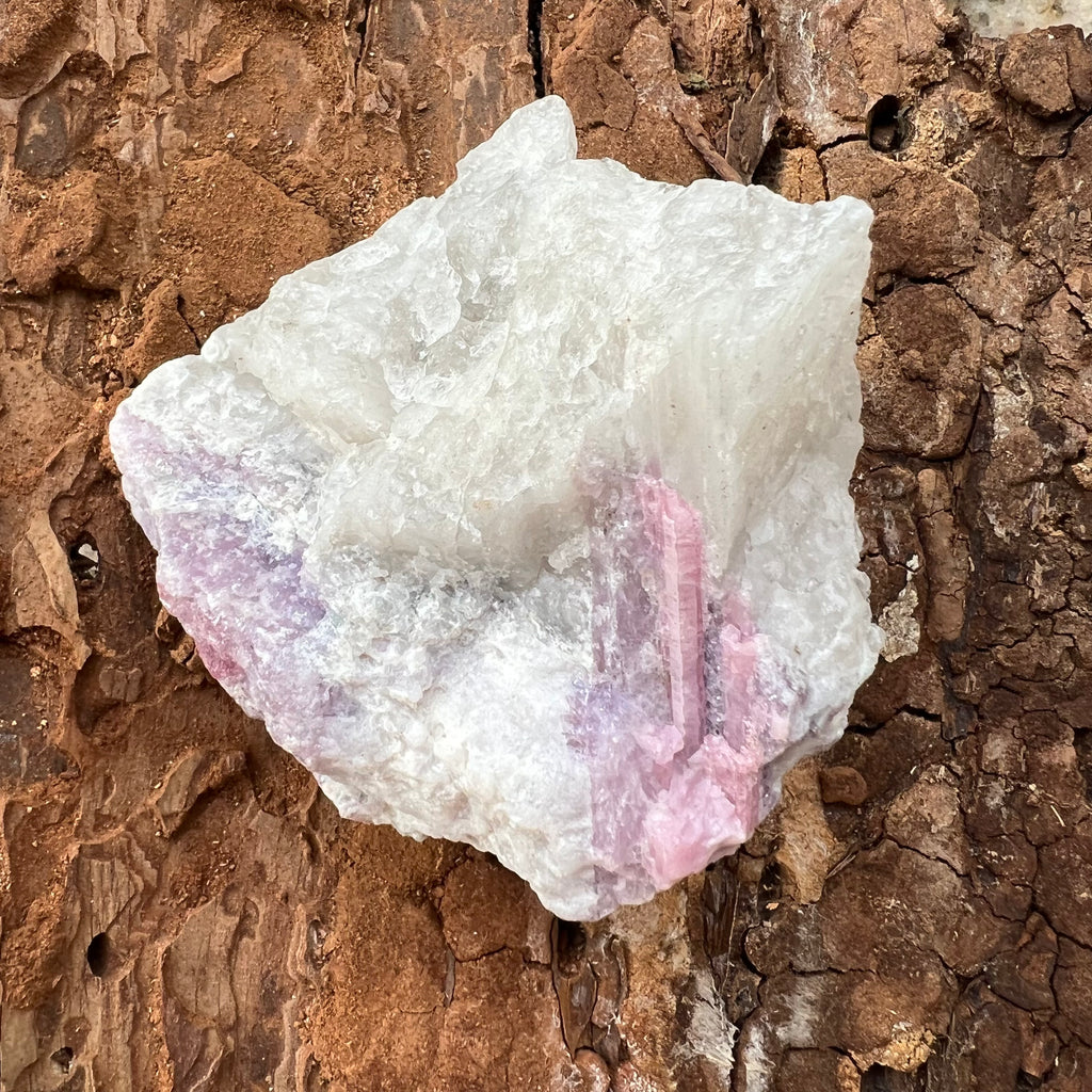 Turmalina roz bruta m11, druzy.ro, cristale 2